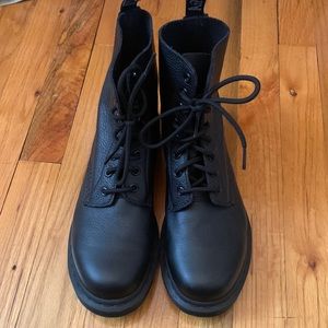 Dr Martens Original Airwalk Boots - Size 8